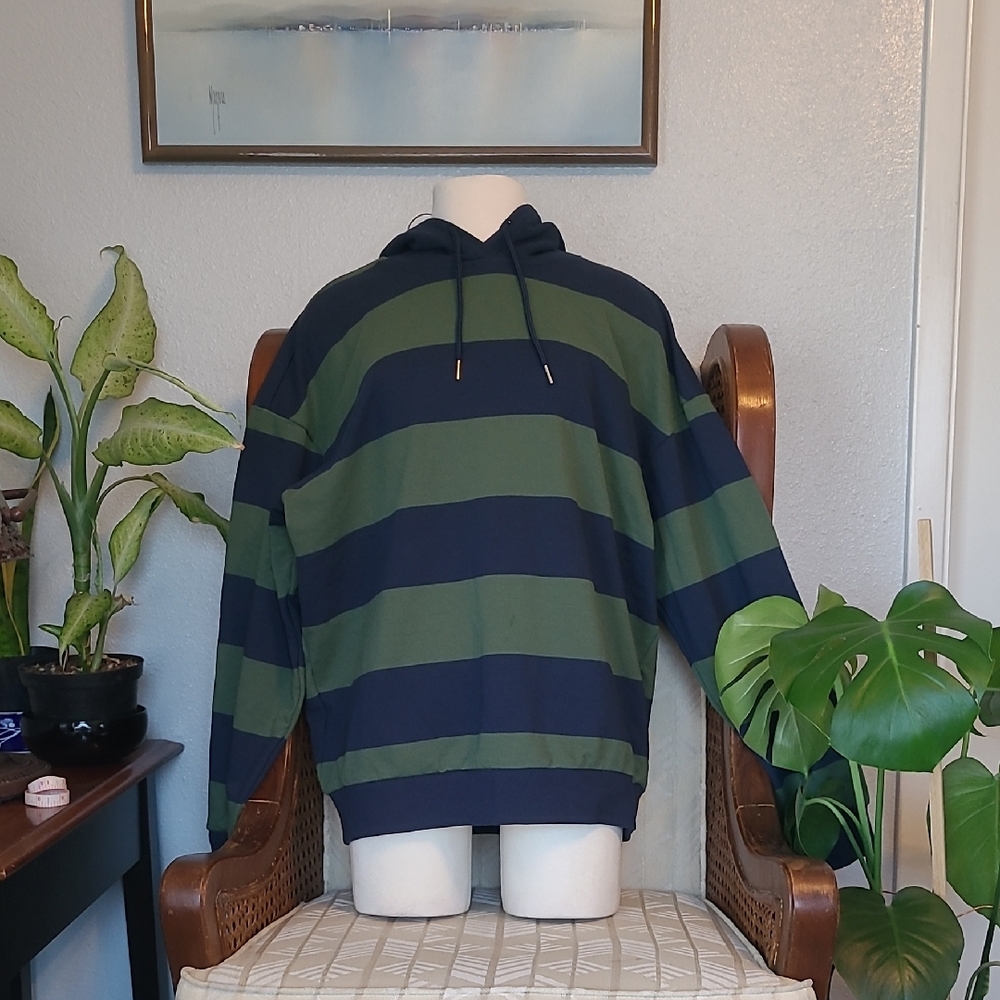 Original Use Navy and Cream Hoodie NWOT